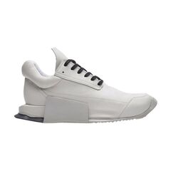 Adidas Ro Level Runner Low, Size: 39